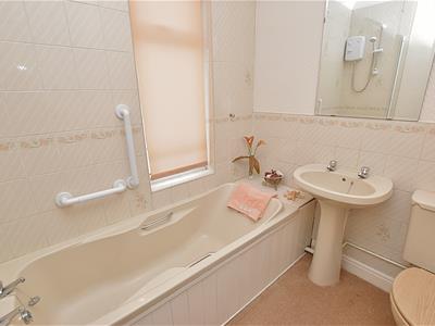 Picture 16